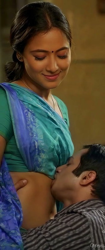 [16 CLIPS in same thread] Simran Navel kissed while she gives hot expressions14