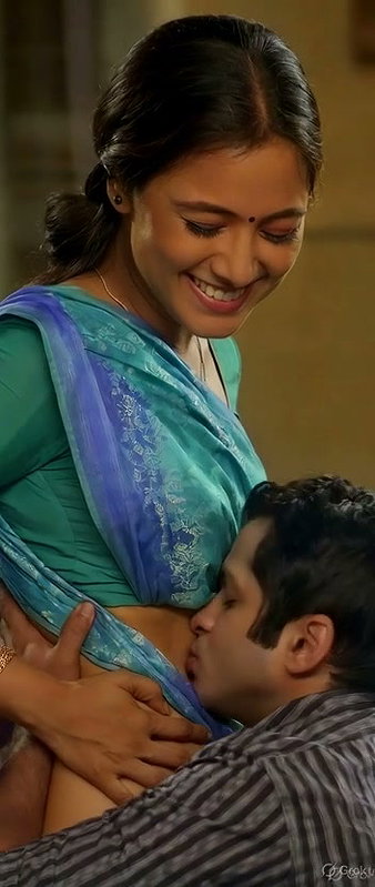 [16 CLIPS in same thread] Simran Navel kissed while she gives hot expressions3
