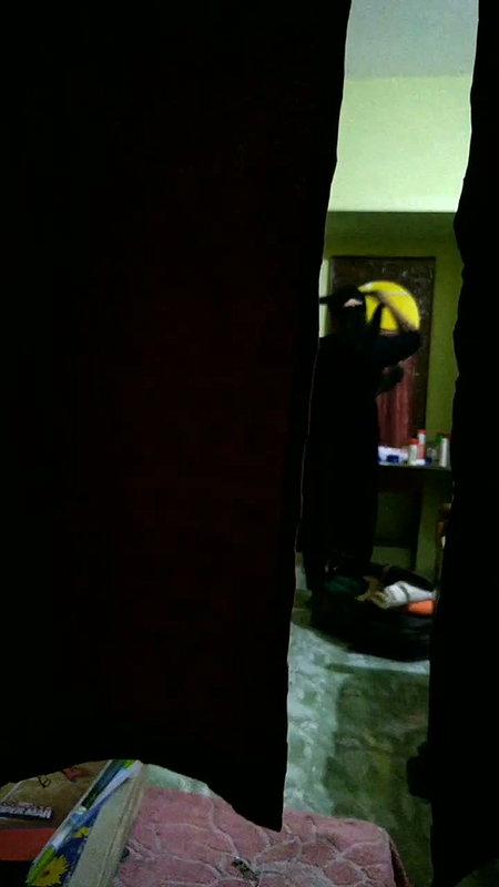 DESI BIGBOOBS MOM CHANGING DRESS SECRETLY CAPTURED 3 CLIPS 2 3