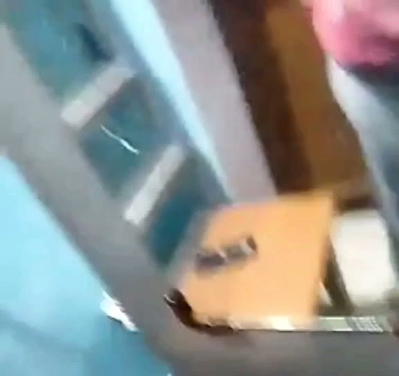 DESI VILLAGE GIRL SHOWING SEXY FIGURE ~ 5 CLIPS 2 3