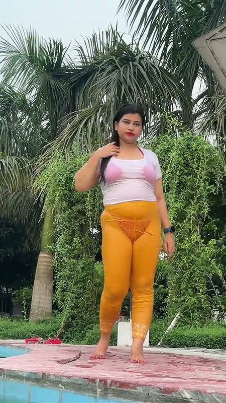Sexy Bengali Horny Chubby Girl Blowjob ,bathing & fucking updates 2 5