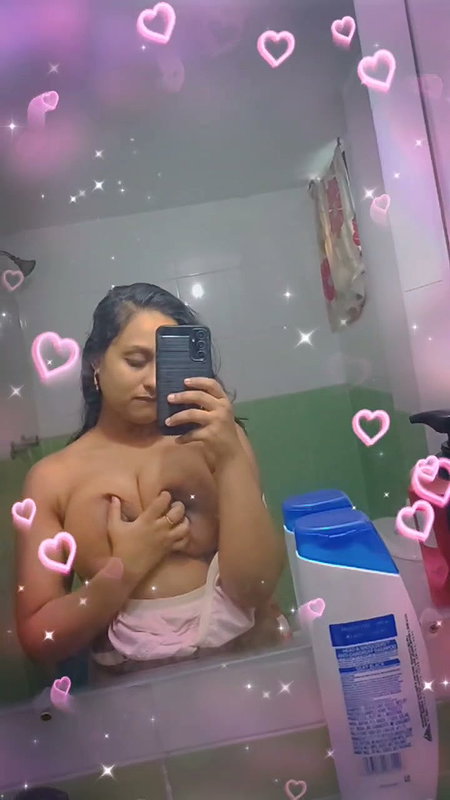 SHY DESI BHABHI STRIPPING DRESS SHOWING NUDE BODY GIVING BJ & HARD FUCKED ~ 6 CLIPS 2 5