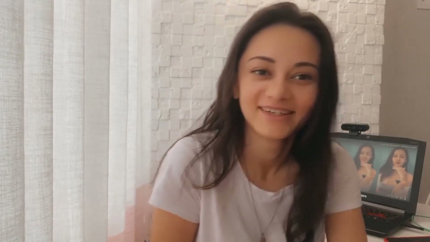 My First Lesbian Sex Experience