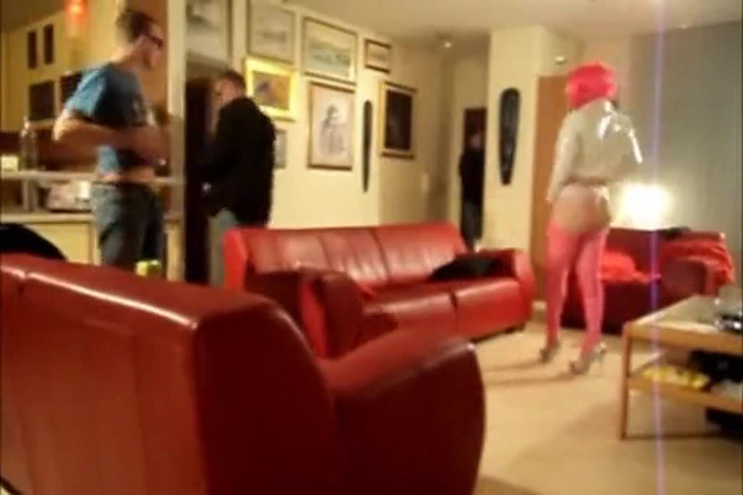 Disco woman auditions for the cock-ride of her life