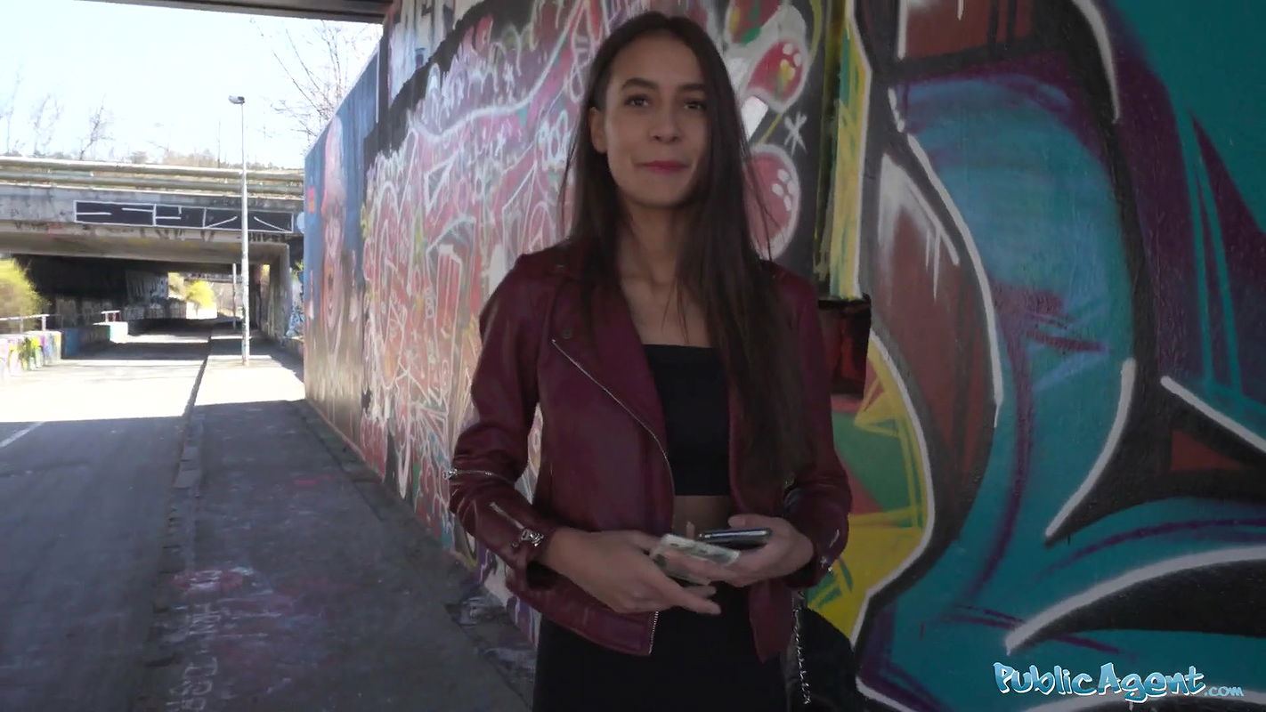 Beautiful brunette babe with a stunning figure fucked outdoors