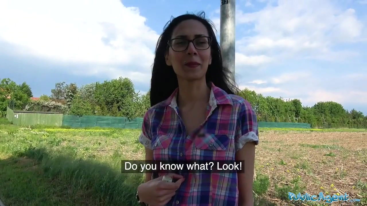 Cash convinces slim beauty to bounce her pussy on agents cock