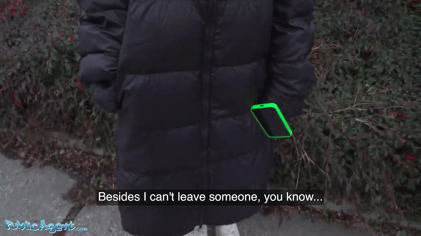 Curly haired petite Spanish babe Geishakyd doggystyle sex in hallway