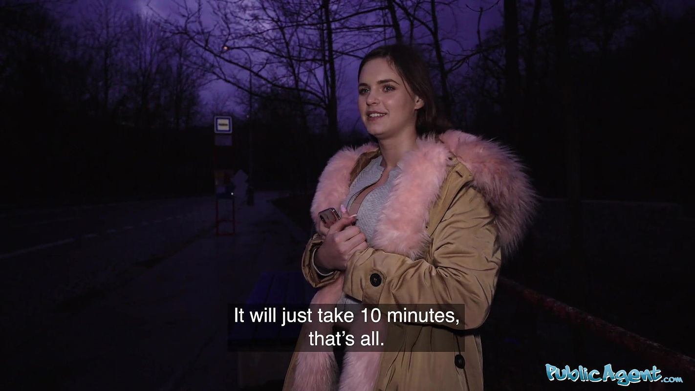 Curvy Natural Body Student with Big Natural Boobs Outdoor Fucking