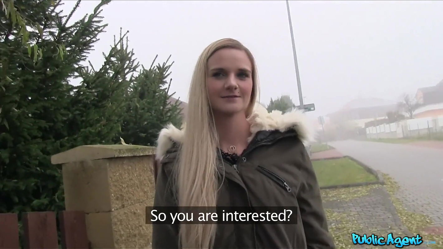 Cute Blonde Gets her Tight Shaven Pussie Slammed