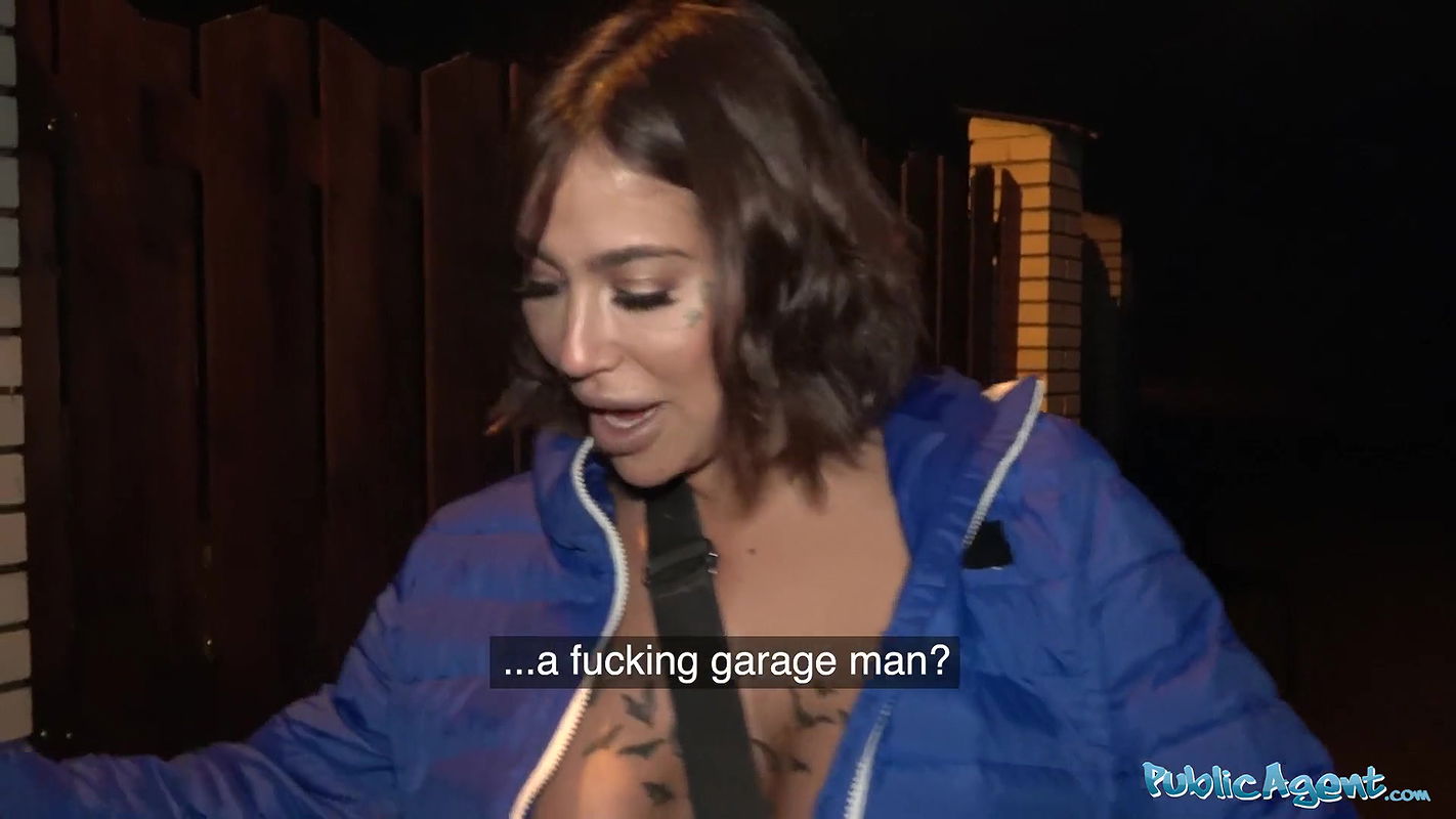 He spunks on Heidi Van Hornys soaking wet pussy