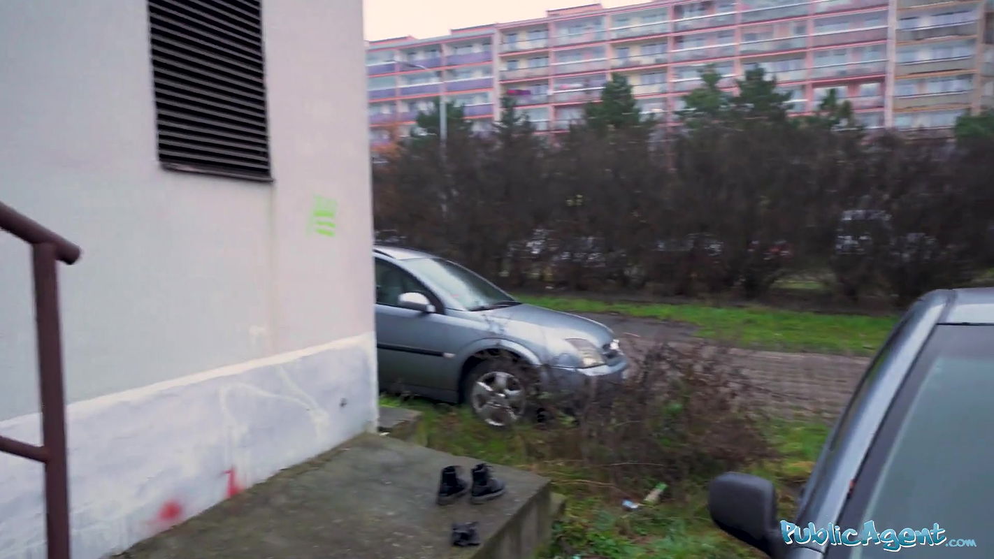 He’s caught fucking a sex dummy but gets the real thing from a brunette babe