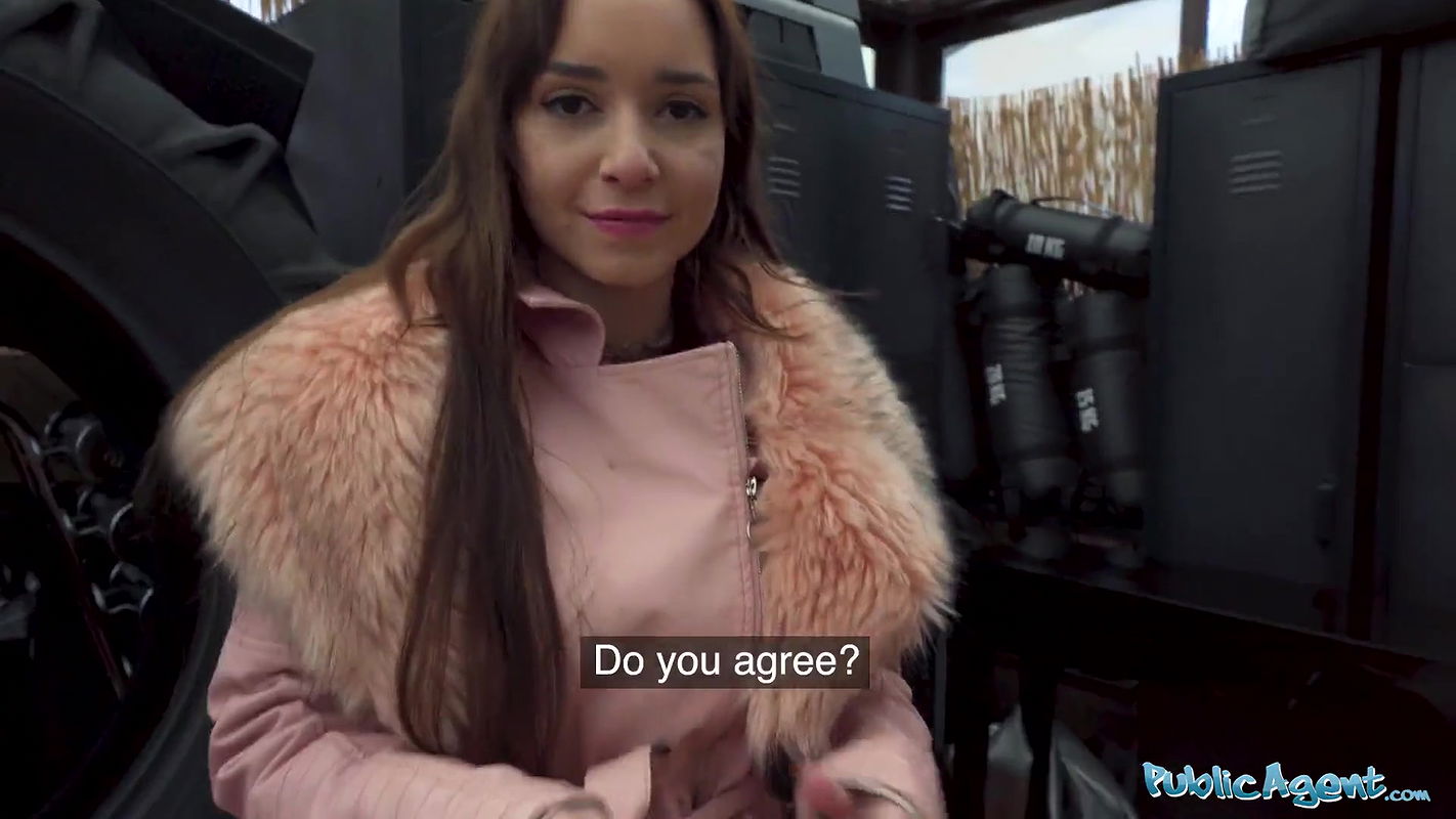 He’s caught fucking a sex dummy but gets the real thing from a brunette babe