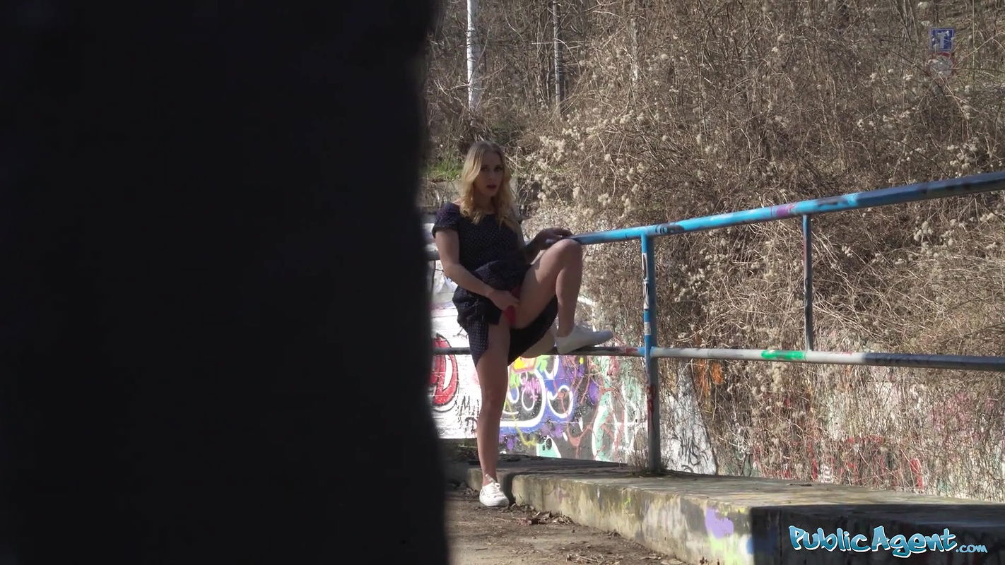 Horny blonde flasher gets her pussy creampied in a tunnel