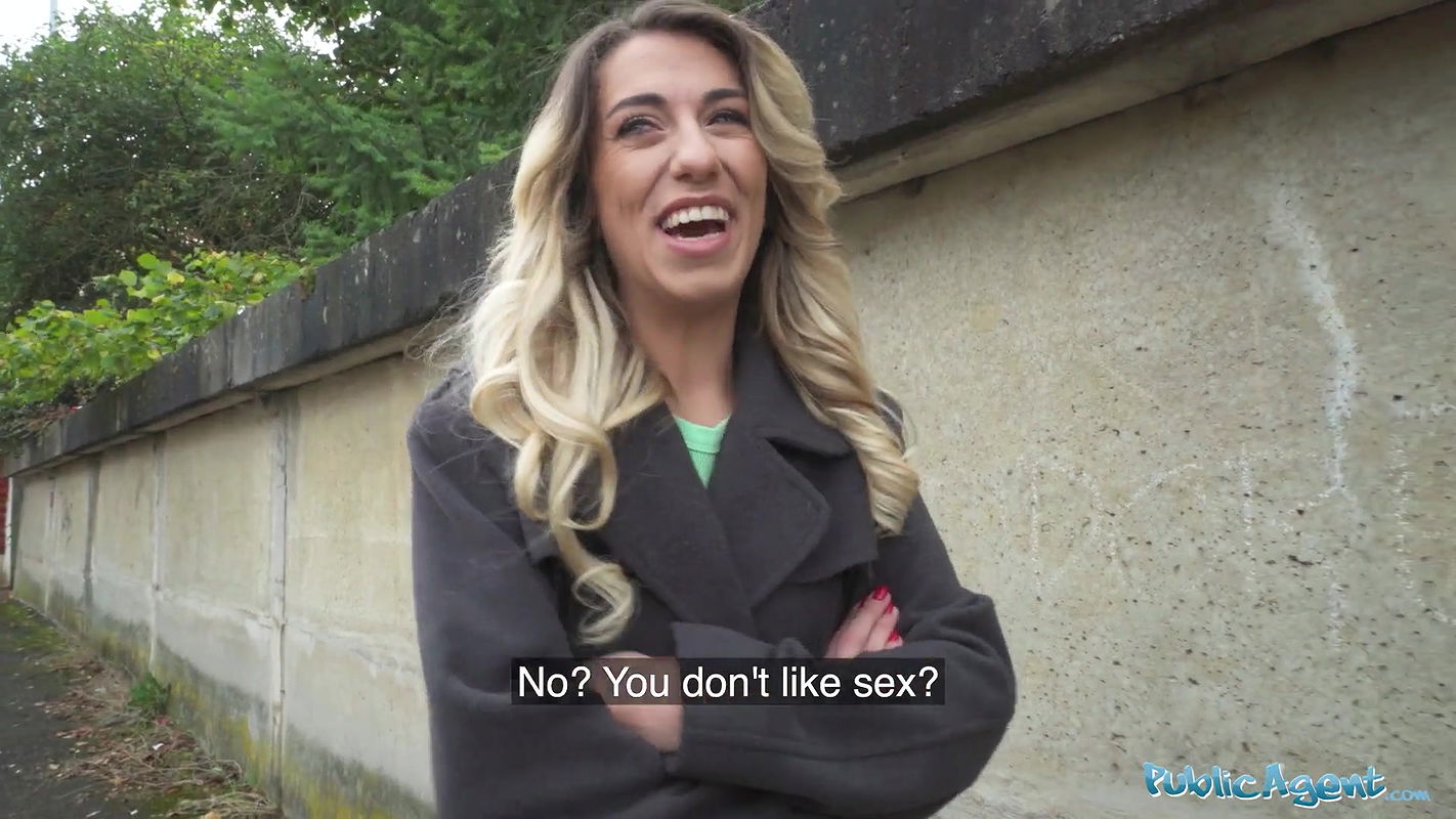 Hot looking French teacher shows just what the French Girls can do