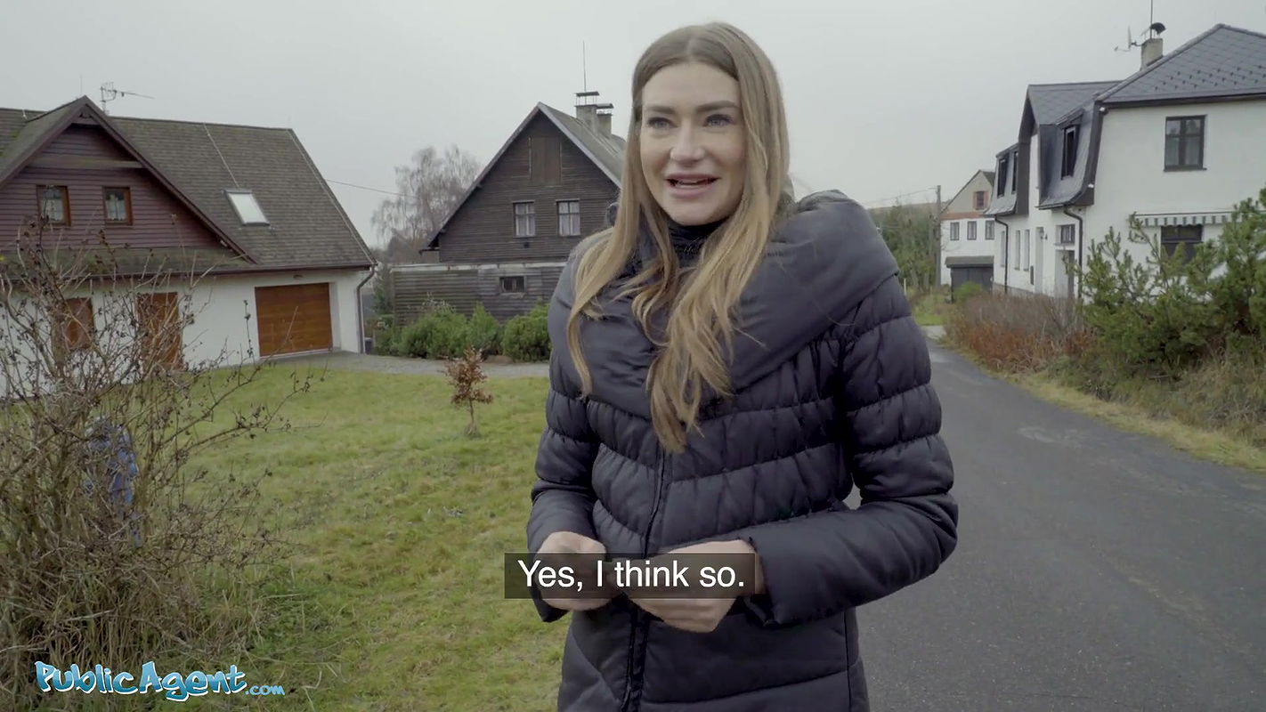 Hot wife loves a much bigger cock than shes used to