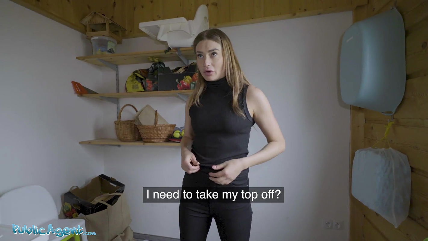 Hot wife loves a much bigger cock than shes used to