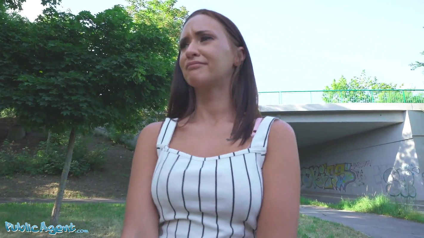 Latina Babe Mina Moreno Sucks Cock in the Woods