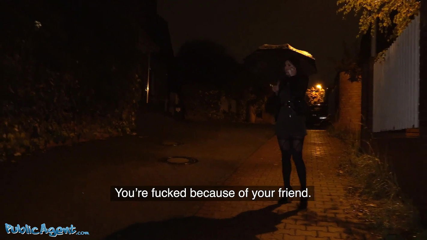 Lost babe Kitana Lure cheats on hubby for cash