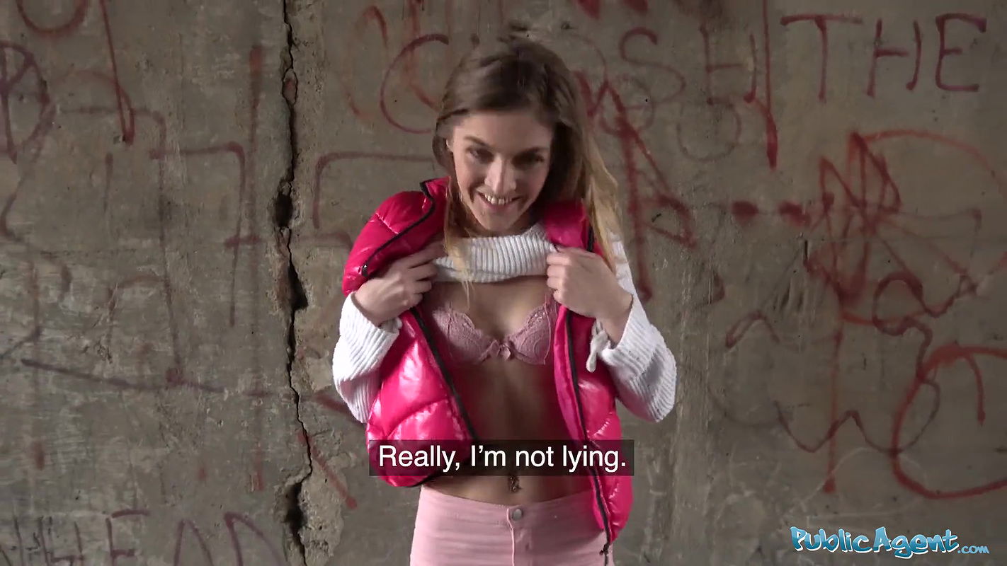 Rhiannon Ryder fucked under a bridge