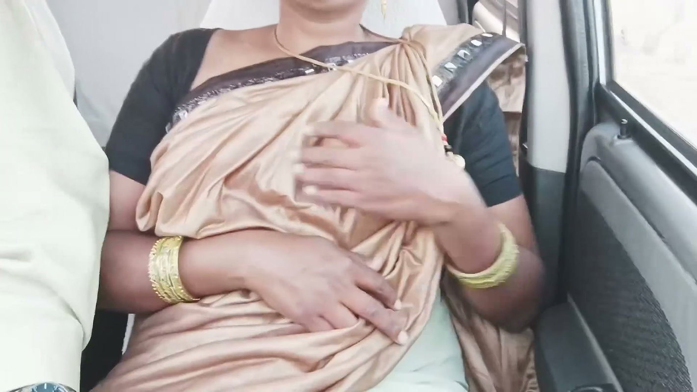 India Cal Gil Car Sex with Customer Telugu Dirty Talks