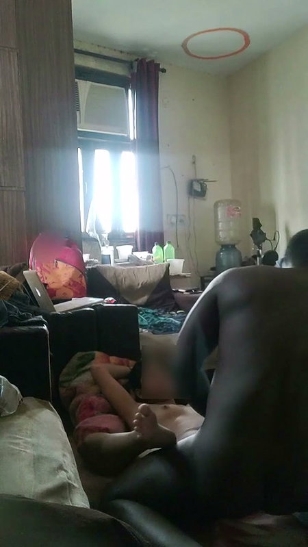 Young beautiful girl fully hardcore fucking with BBC Guy 22