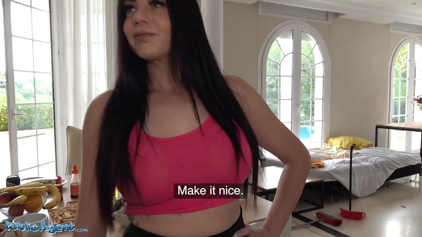 Spanish cleaner Damaris gets down, dirty and fucked