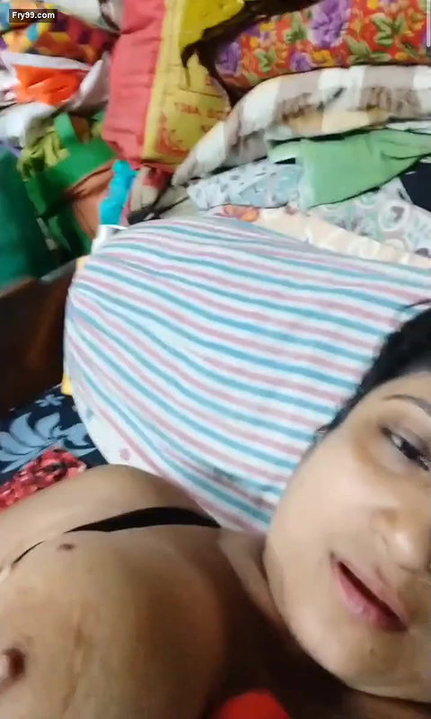 Horny Bengali Boudi Playing With Dildo