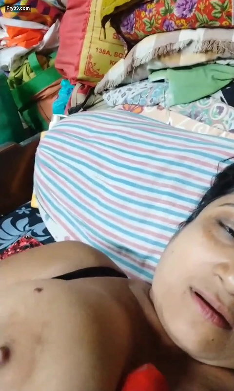 Horny Bengali Boudi Playing With Dildo