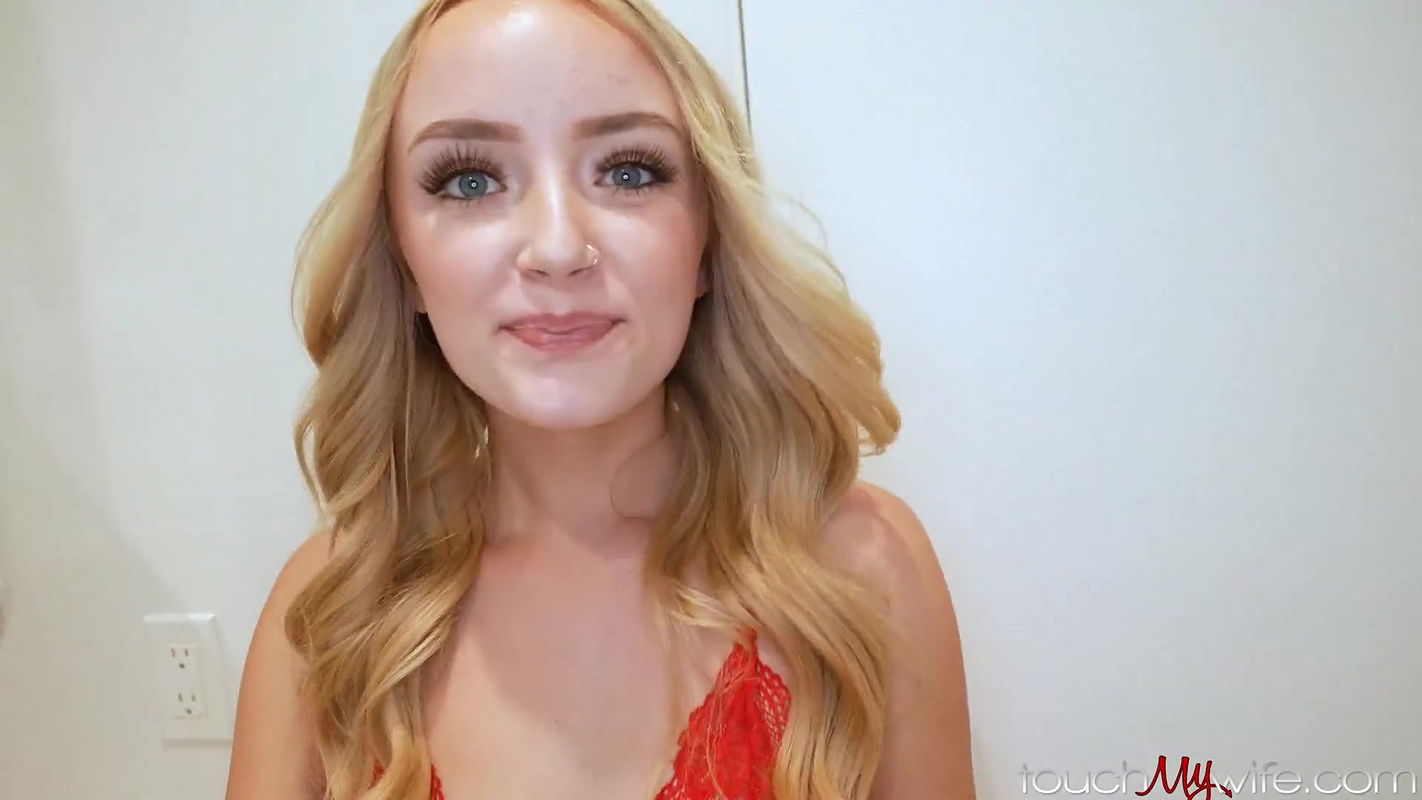 Filming My Hot Blonde Wife Take Her First BBC – Maria Kazi – TouchMyWife