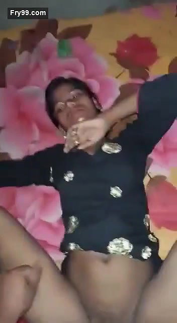 Desi village girl fucking