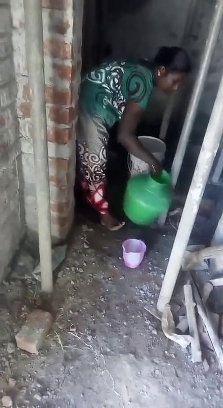 Tamil Wife bathing