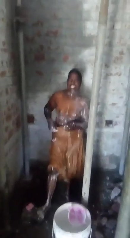 Tamil Wife bathing