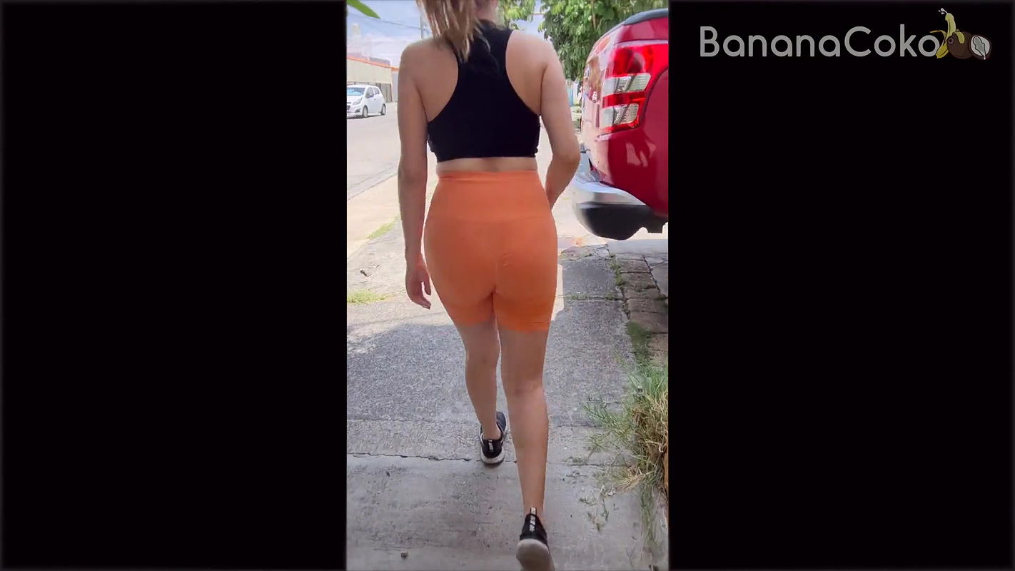 HOT Babe Picked Up At The Park By Stranger Is Creampied