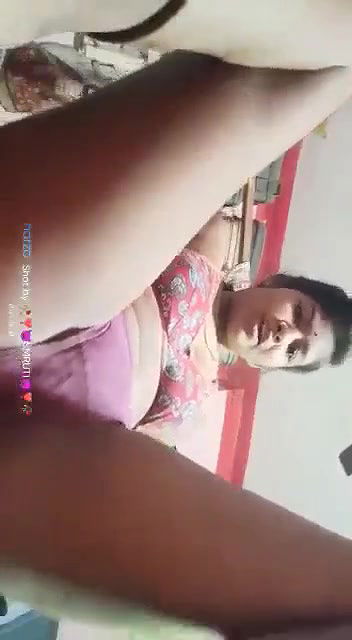 Sexy Indian girl Fingering
