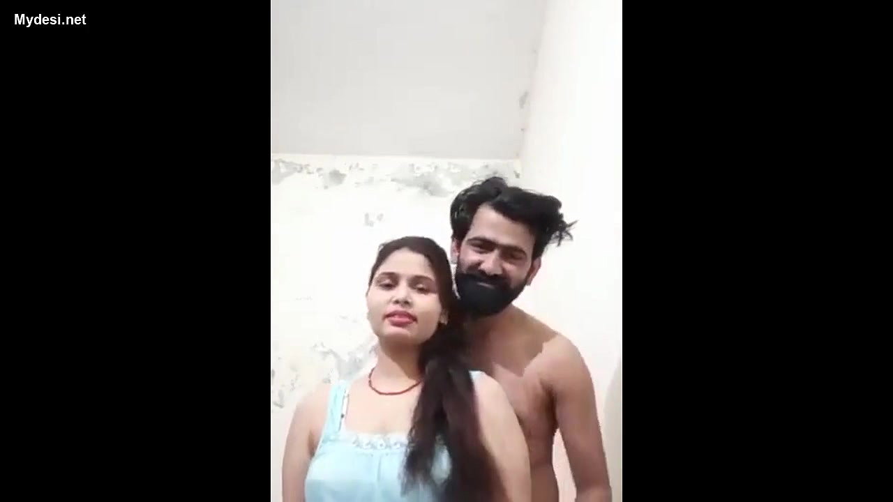 desi couple fun time in bathroom