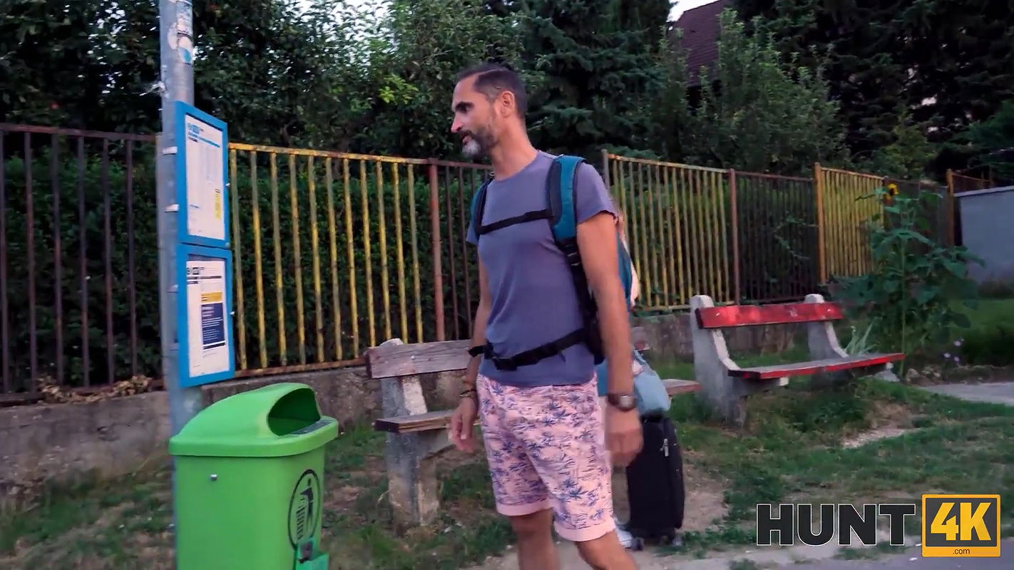 Babe receives cock in smooth snatch to make guy pay her BF