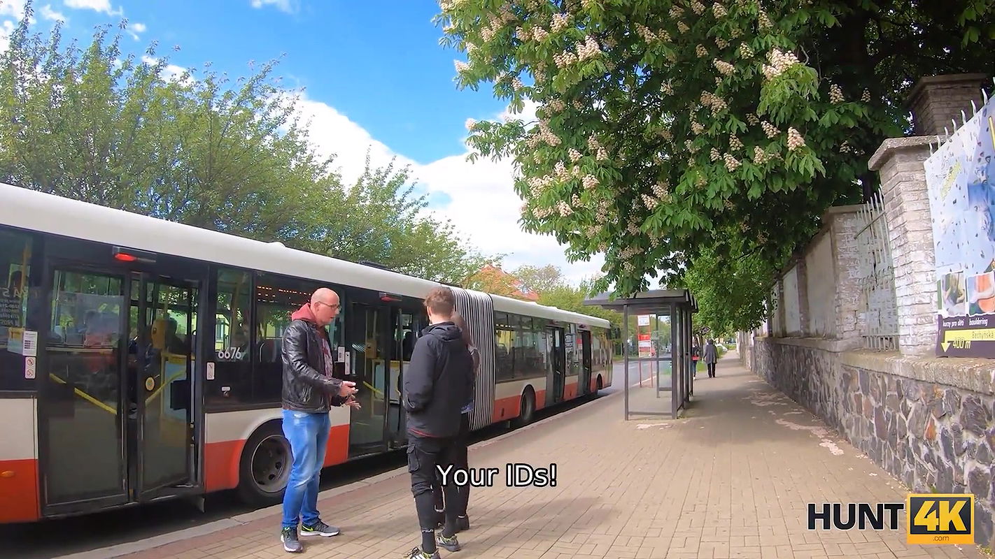 Carnal fun is easy for the babe so her boyfriend gets money