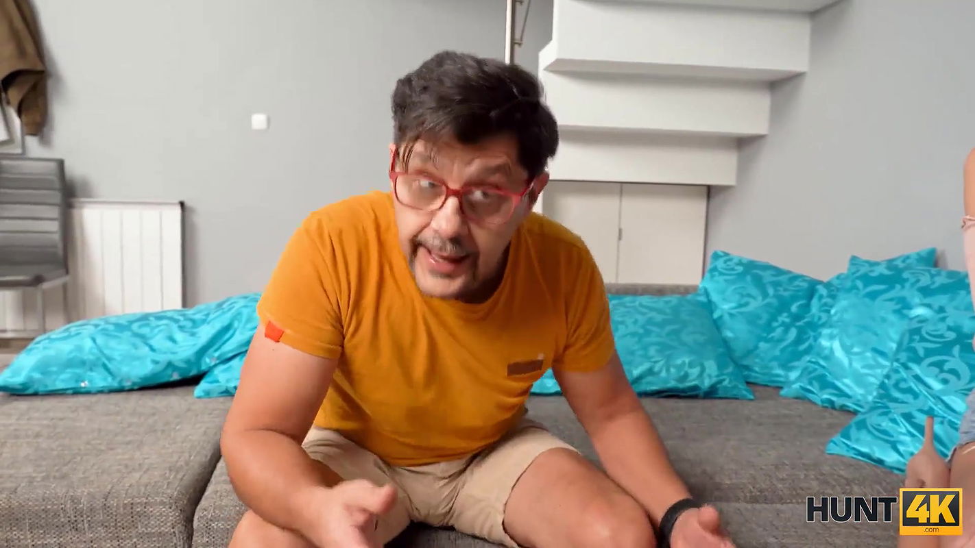 Conflict ends for guy and friends skinny GF with awesome sex