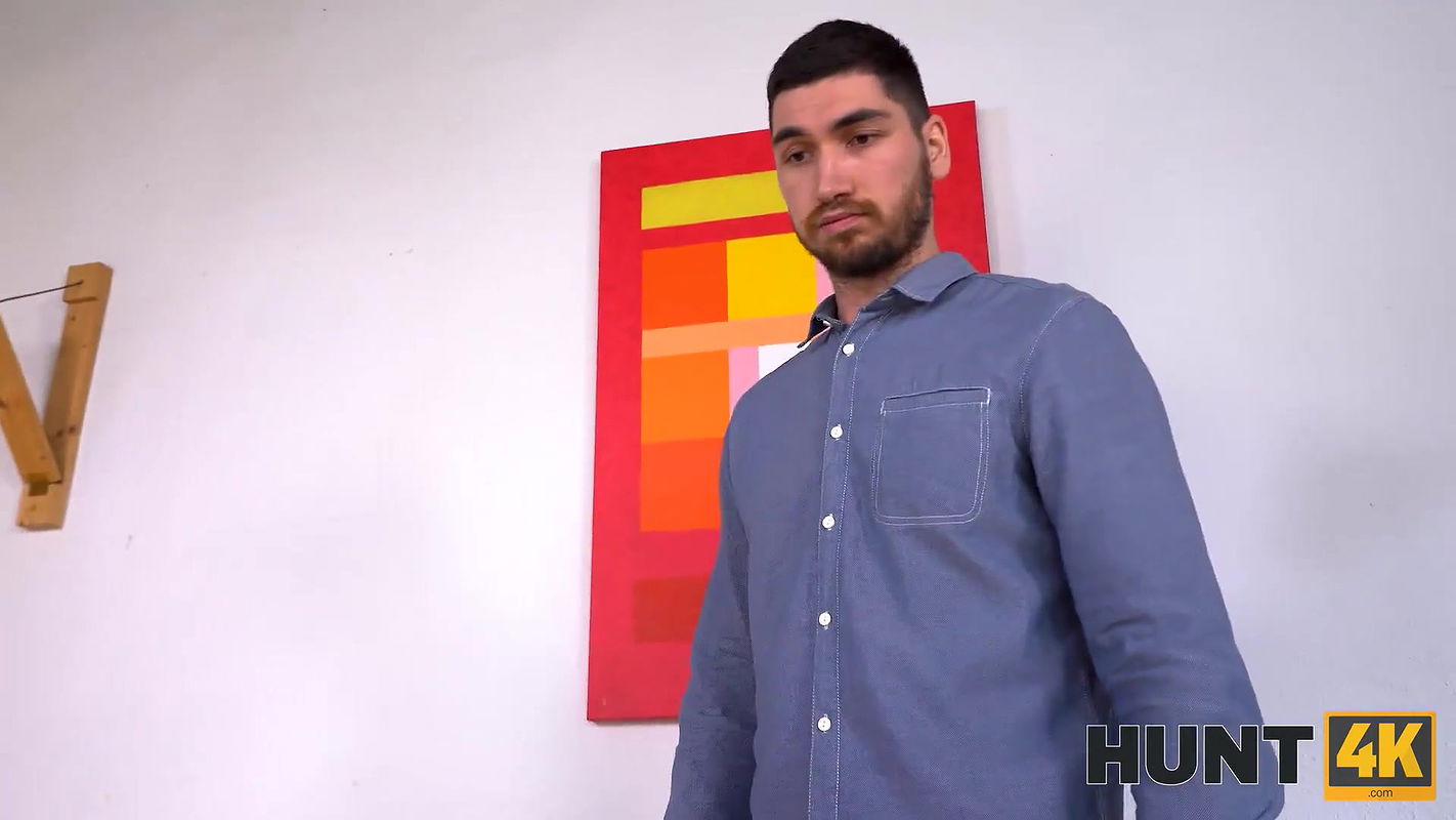 Experienced stud nicely stretches beauty near her greedy spouse