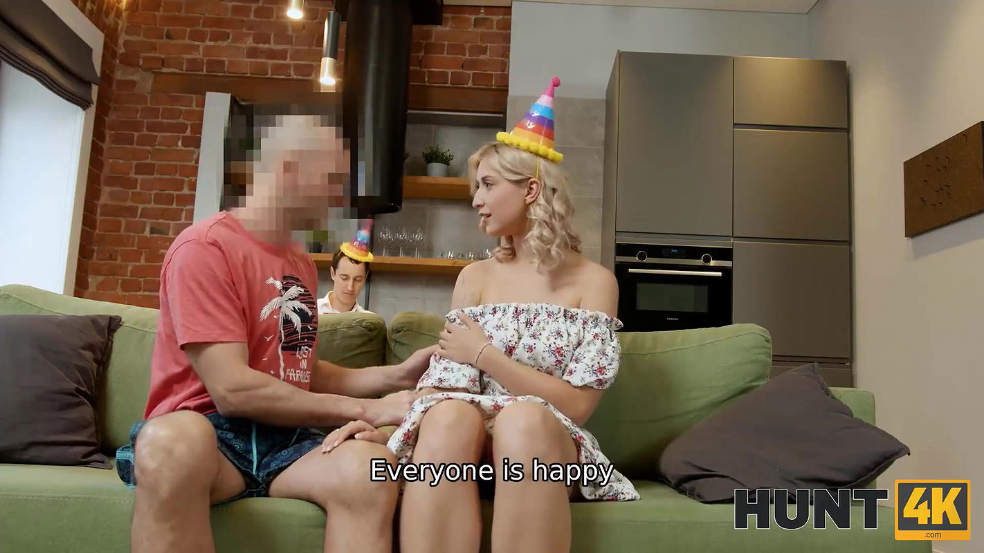 For cash lucky guy manages to fuck blonde in front of her BF