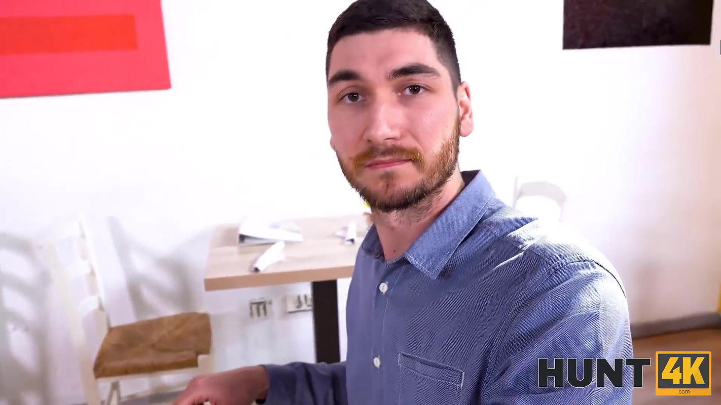 Girl’s idea is to be penetrated by man who can pay for the meal