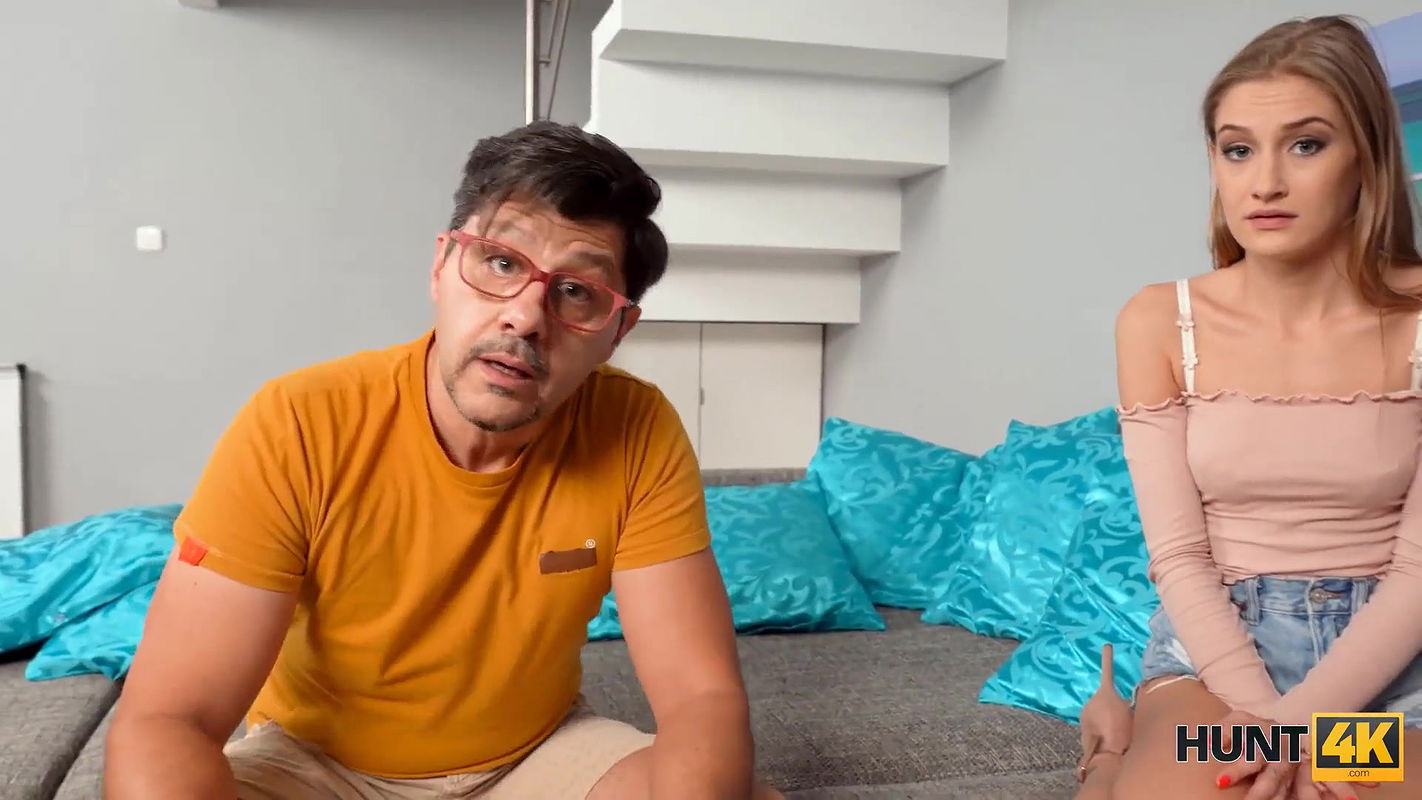 motivated guy to GFs pussy to his friend