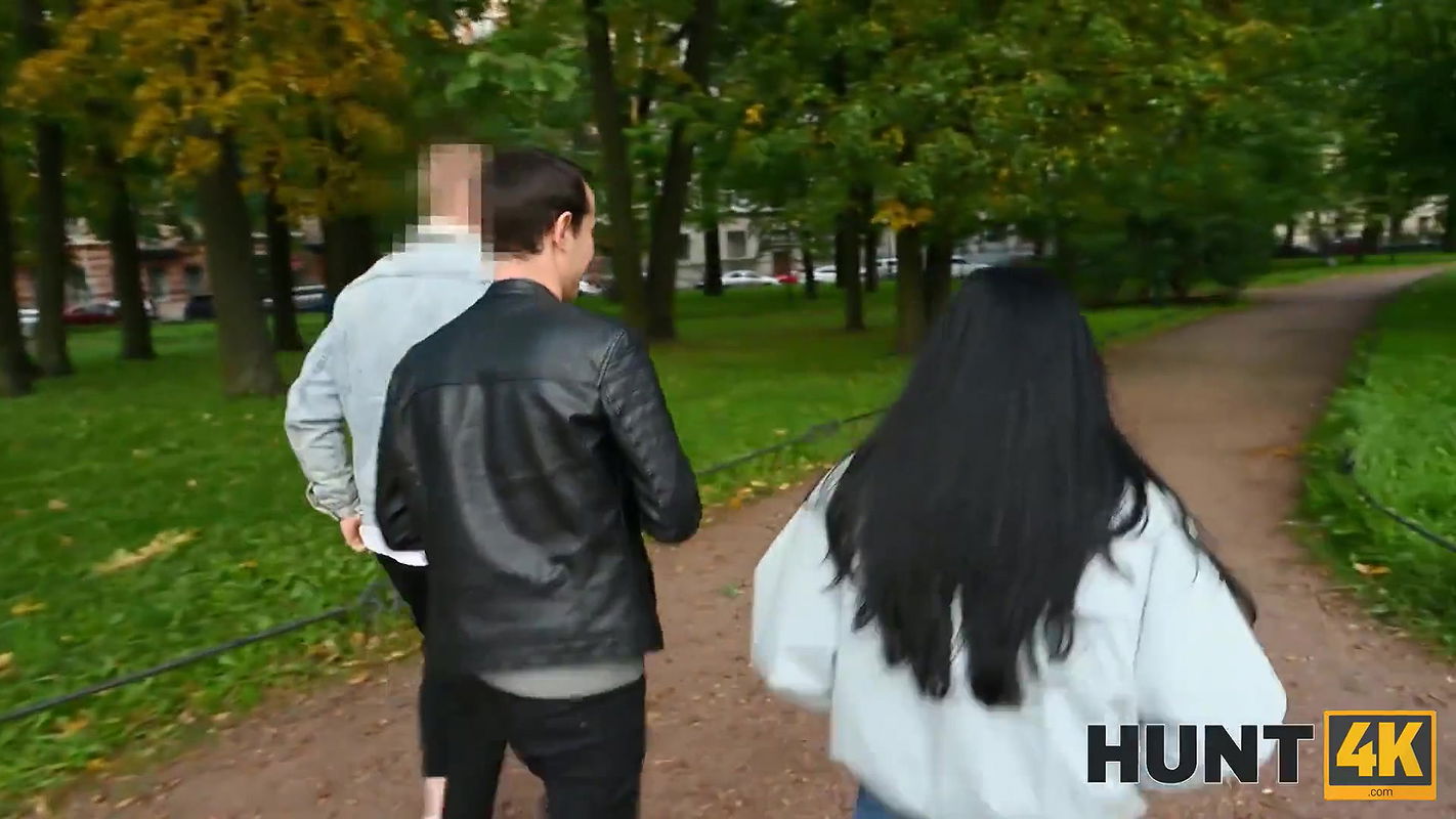 Naughty girl asks man to sneak inside while BF reads poems