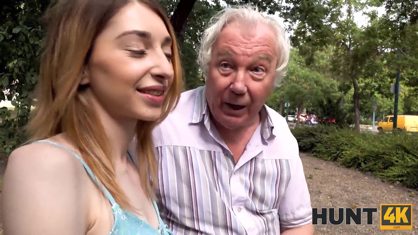 Old man takes cash and watches how stranger fucks his sexy GF