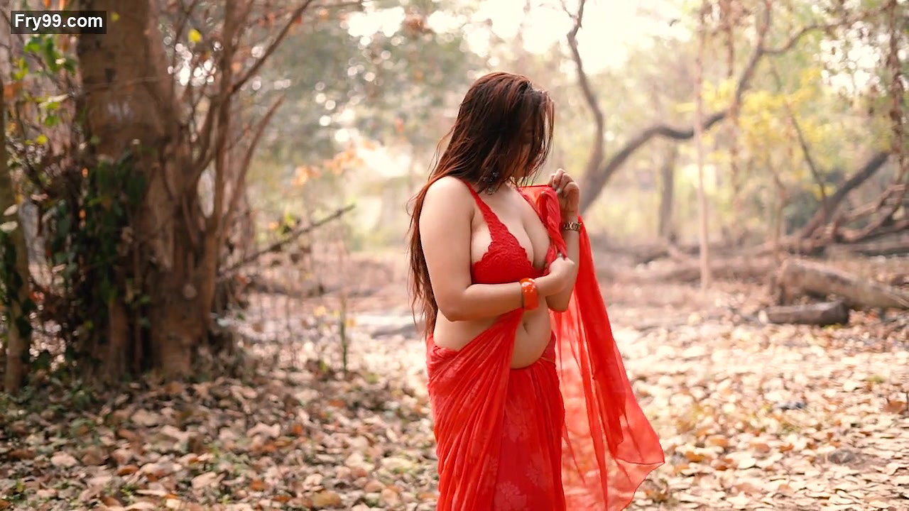 Rimpi NaariMagazine Video