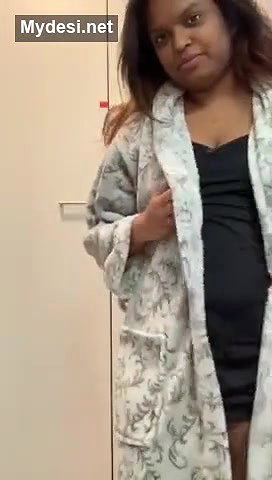 Desi model hot boobs