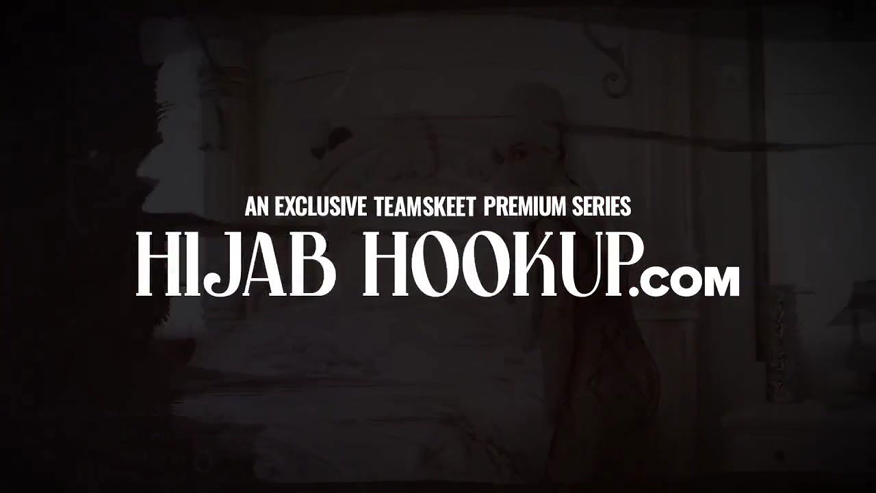 Mom Swap – Big Assed Hot Step Moms Dominate And Fuck Their Mischievous Step Sons On The Couch