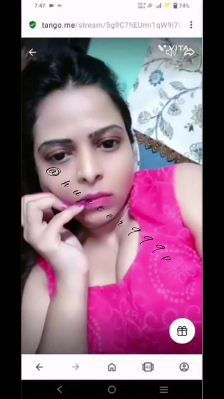 Swati showing her boobs and rubbing pussy on tango live 121 with face