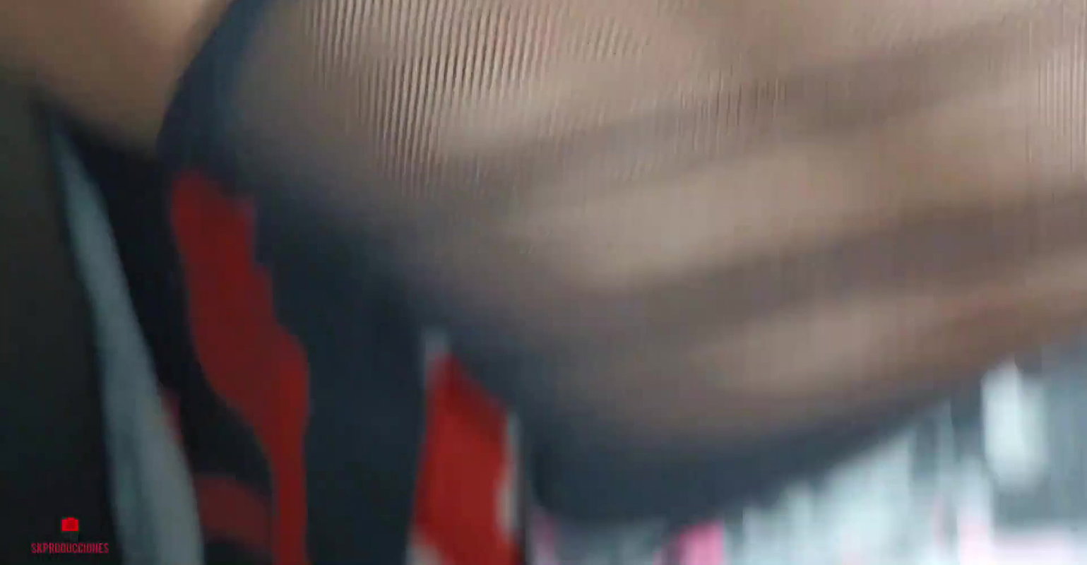 I find my stepsister alone and I accompany her fucking her hard and delicious all night (part 1)