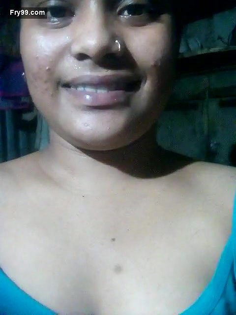 Desi sexy bhabi showing